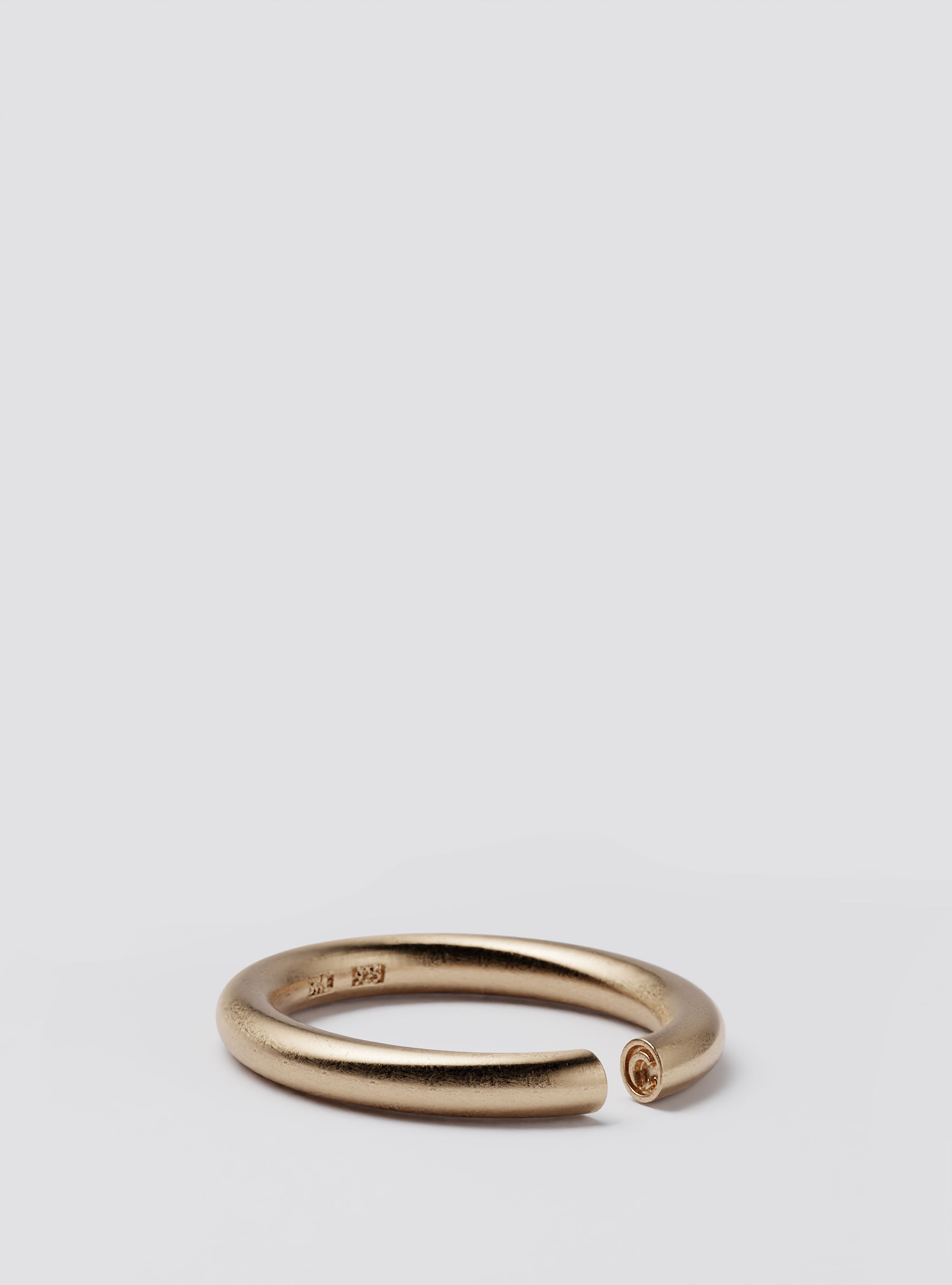 Cast Pieces gold Passage Single Narrow Ring, artistic aesthetic modern design by Castpieces